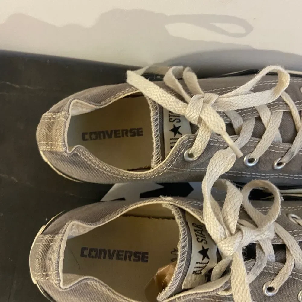 Converse gray youth‎ size 3